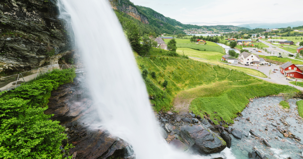 Off-Season Waterfall Hikes in Western Norway